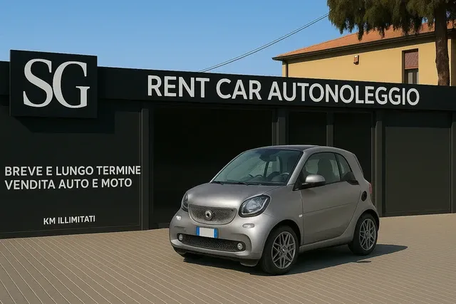 Smart Fortwo 2019 - due posti automatica per il noleggio urbano